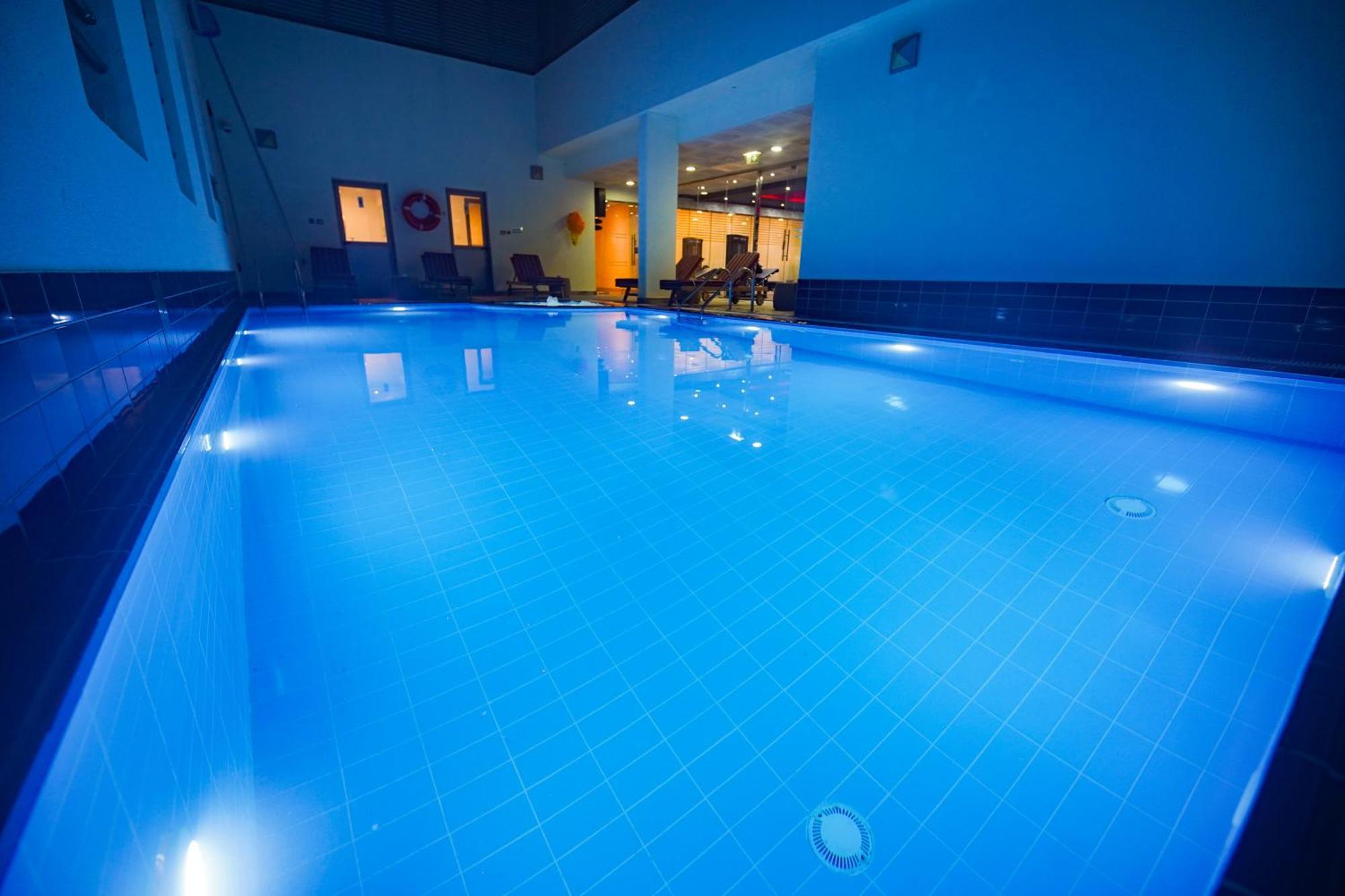 Grand Villaggio Hotel Abu Dhabi Ngoại thất bức ảnh